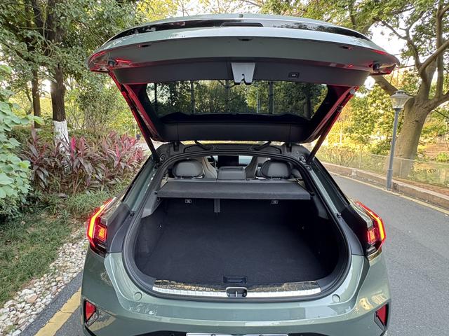 Pre-Owned ZEEKR 001 2024 WE Version 95kWh 4WD