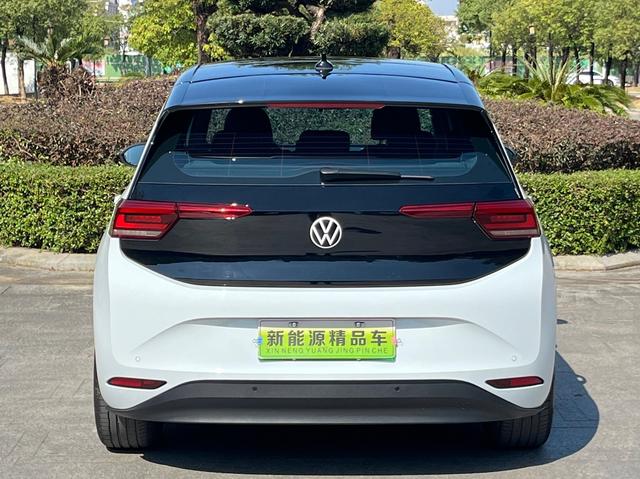 Pre-Owned Volkswagen ID.3 2023 Model Updated Pure Intelligent Enjoyment Version