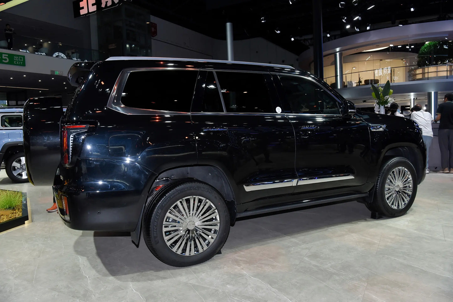 Внедорожник BAIC BJ60 Thunder-Hybrid REEV