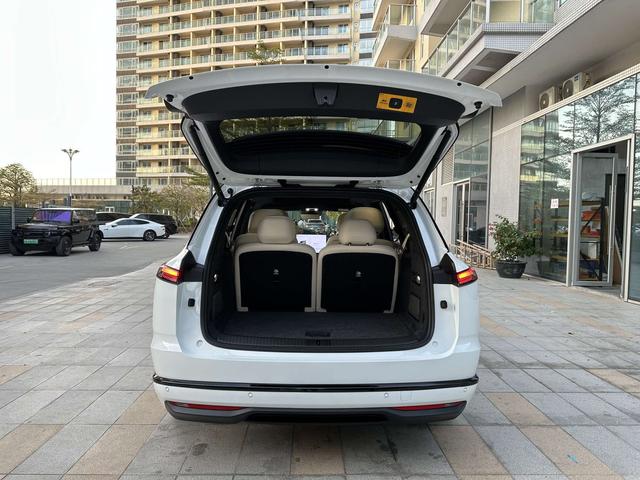 Pre-Owned Ledao L90 2025 Model 6-Seat Version Ultra