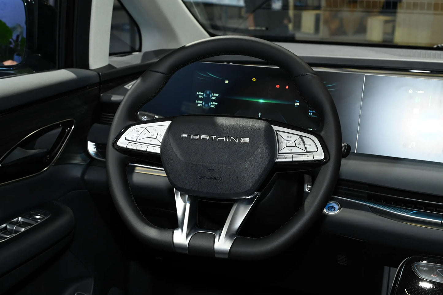 Dongfeng Forthing Wind Planet Ocean V9 - Гибридный PHEV