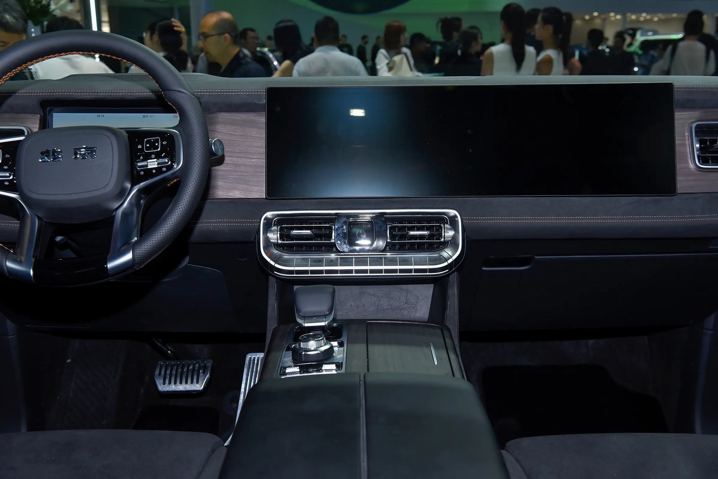 Внедорожник BAIC BJ60 Thunder-Hybrid REEV