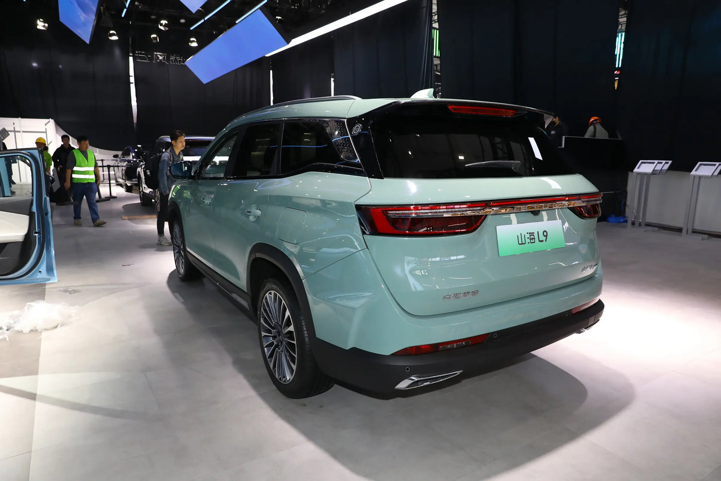 Chery Jetour Shanhai L9 -Гибридный PHEV