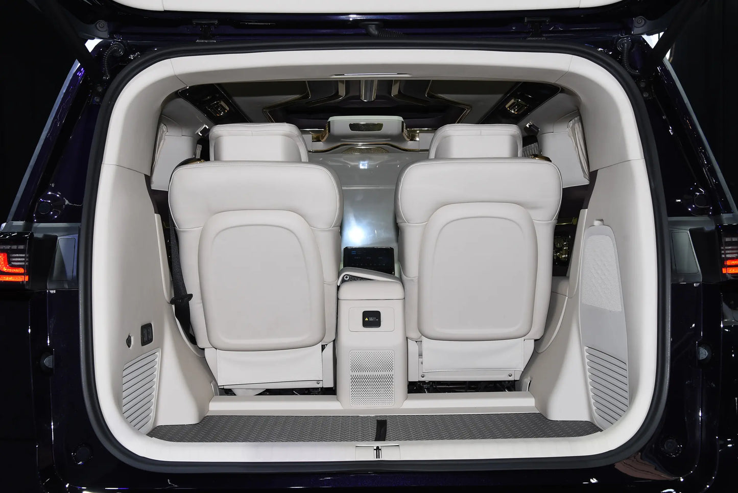 VOYAH Landwind Dreamer - Гибридный PHEV