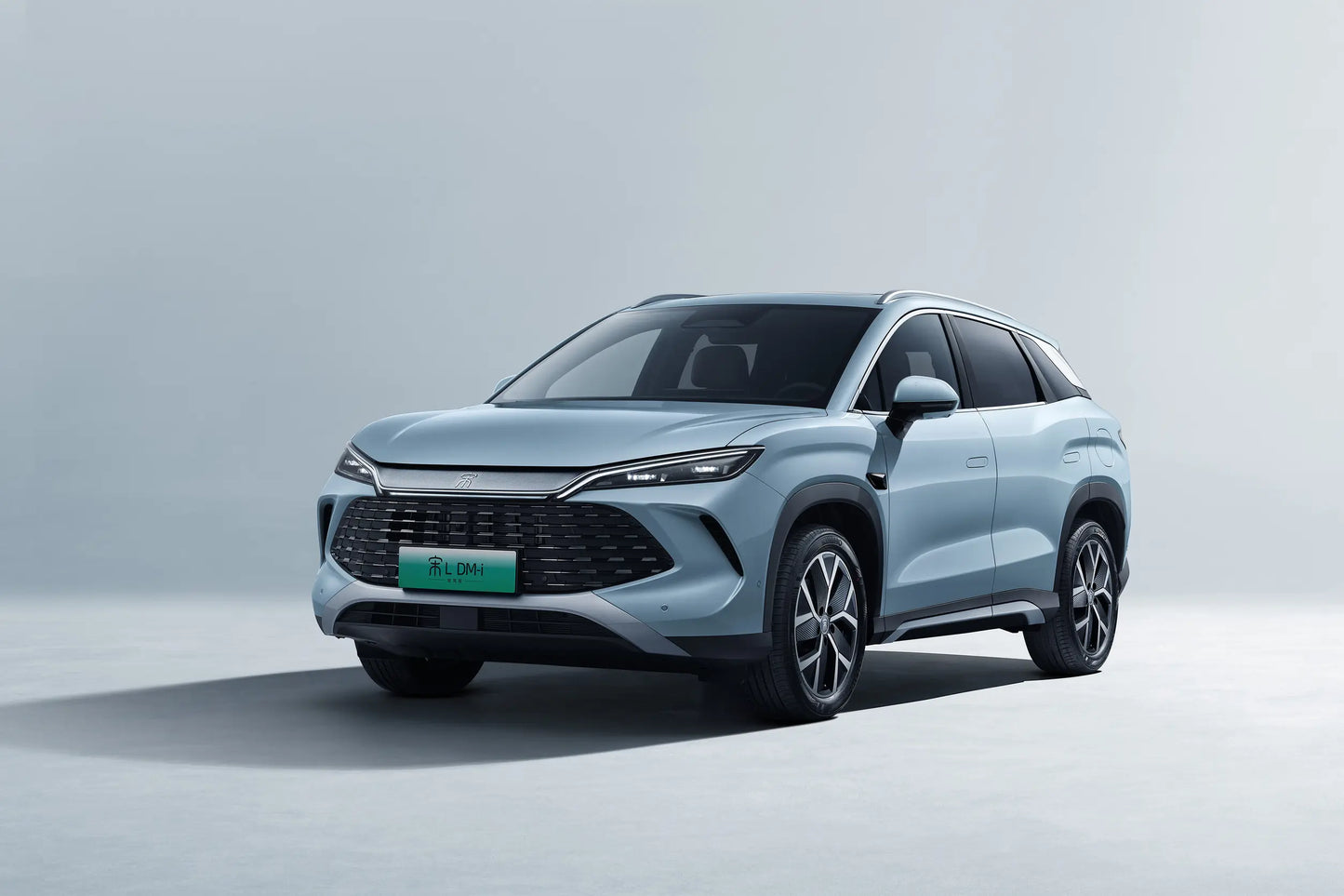 BYD Song L DM -гибридный PHEV