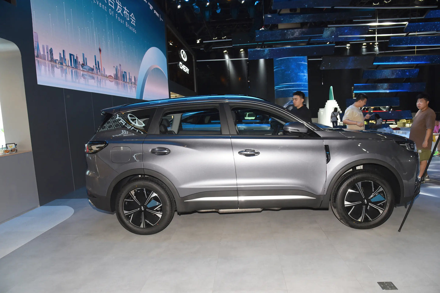 Chery Tiggo 7 PLUS -Гибридный PHEV