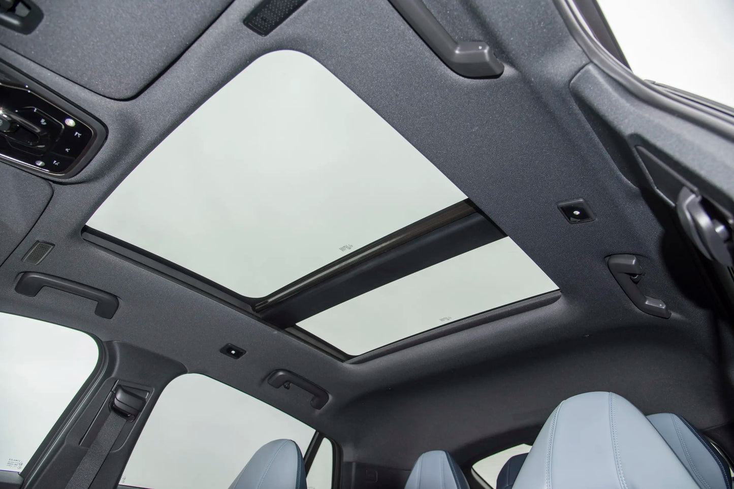 Lynk & Co Lynk & Co 05 EM-P -Гибридный PHEV
