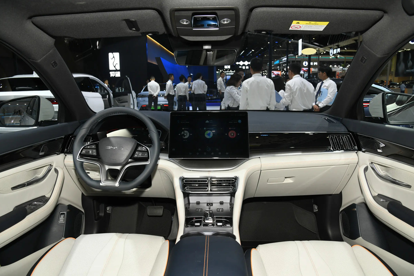 BYD Song PLUS электромобиль