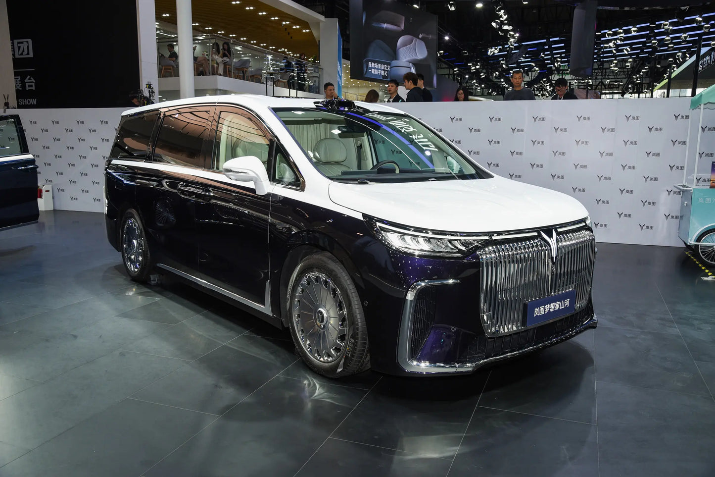 VOYAH Landwind Dreamer - Гибридный PHEV