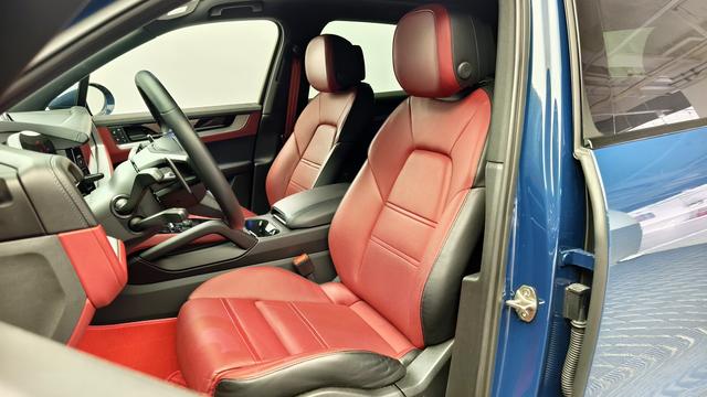 Certificated Pre-Owned Porsche Cayenne 2024 Cayenne 3.0T - u22353489