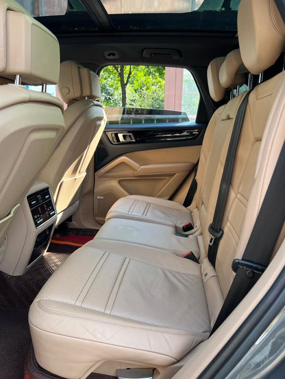 Certificated Pre-Owned Porsche Cayenne E-Hybrid 2019 Cayenne E-Hybrid 2.0T -u21932119