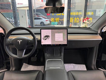 Pre-Owned Tesla Model Y 2021 Standard Range Rear-Wheel Drive