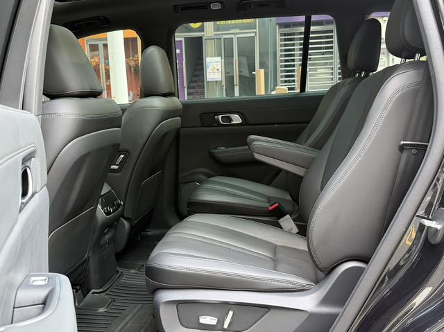 Pre - Owned 2020 Li ONE Extended - Range 6 - Seat Edition