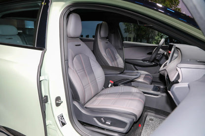 Hongqi EH7