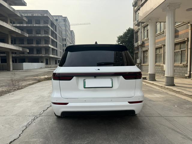 Pre-Owned Li ONE 2021 Extended - Range 6 - Seat Edition