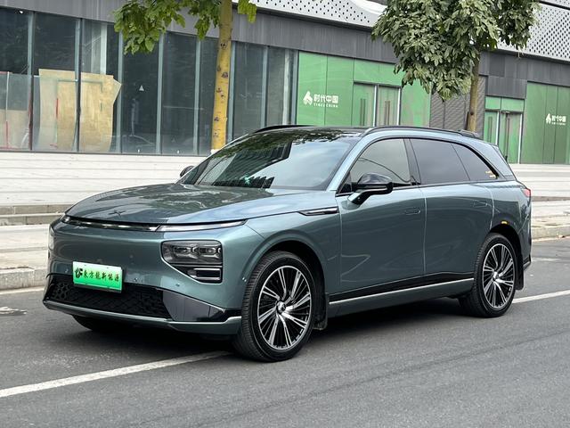 Certificated Pre-Owned XPENG G9 2024 702 Max-u22128618