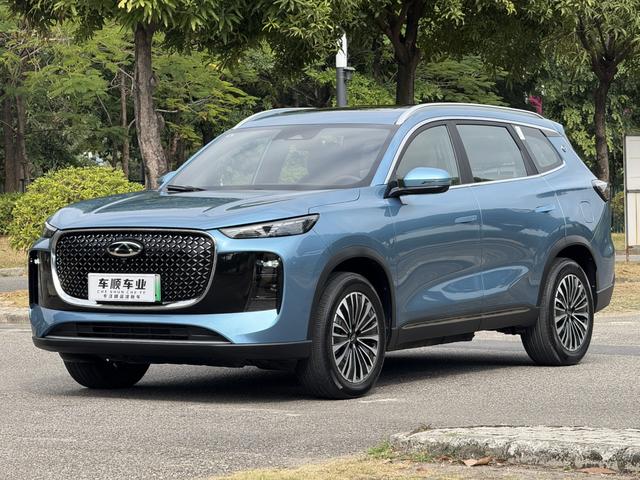 Certificated Pre-Owned Chery Tiggo 8 PLUS C-DM 2025 1.5T Premium Edition -u22018186