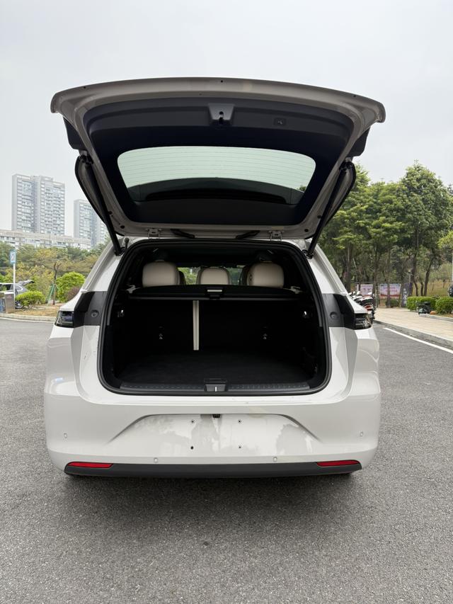 Certificated Pre-Owned Li Auto L6 2024 Max Edition -u21894172