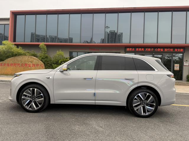 Certificated Pre-Owned Li Auto L6 2024 Max Edition -u21894172