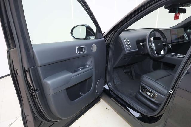 Pre-Owned Li L8 2024 Ultra Edition