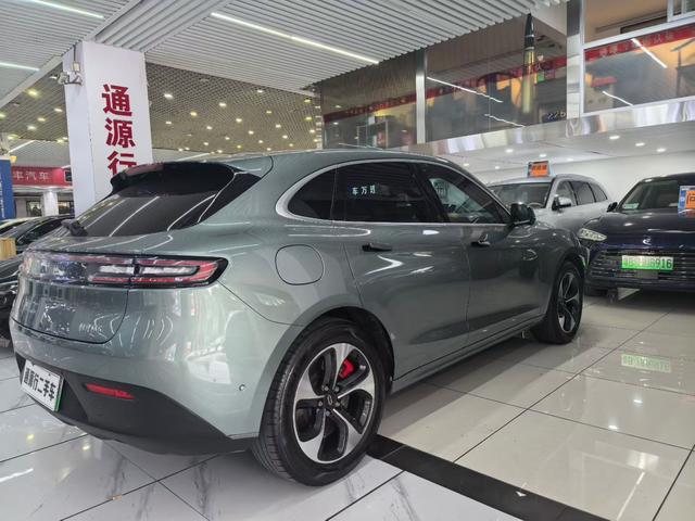 Pre - Owned 2022 AITO M5 Extended - Range Rear - Wheel Drive Standard Edition