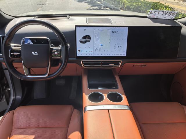 Certificated Pre-Owned Li Auto L8 2023 Pro Edition -u21610395