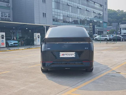 Certificated Pre-Owned XPENG X9 2024 702 Ultra Long Range Max-u22216087