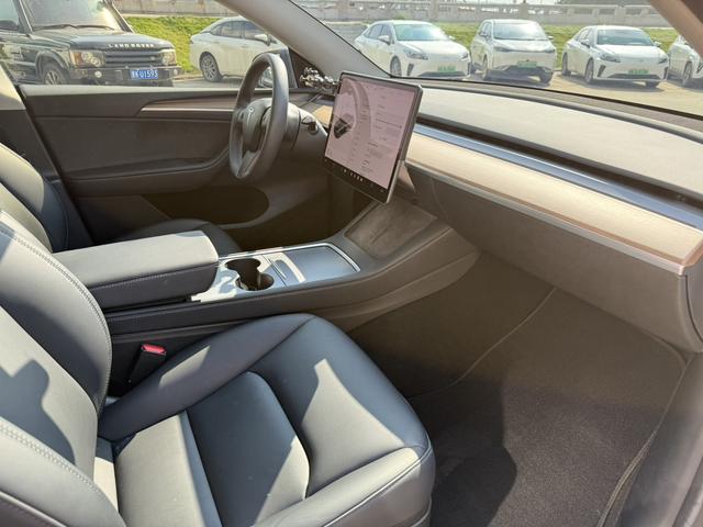 Pre-Owned Tesla Model Y 2021 Standard Range Rear-Wheel Drive