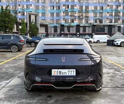 Pre-Owned AVATR 12 2023 Model 650 Three-Laser Four-Wheel Drive Performance Version