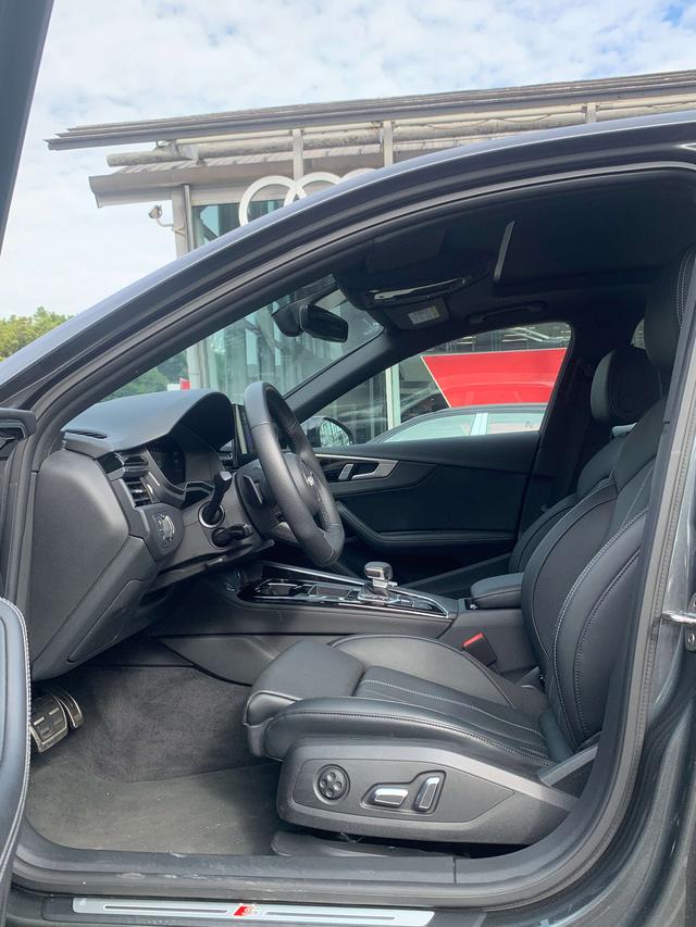 Certificated Pre-Owned Audi A4L 2024 40 TFSI Luxury Dynamic Edition - u22055858