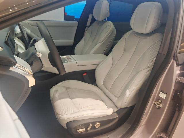 Pre-Owned XPeng P7+ 2024 Model Long-Range Max