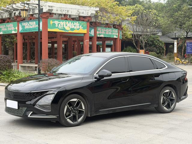 Certificated Pre-Owned SAIC-GM-Wuling Xingguang PHEV 2023 150 Advanced Edition -u21999981