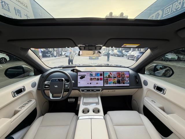 Pre-Owned Li Auto L7 2024 Max Version