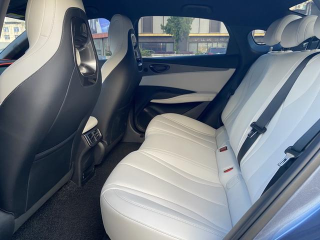 Certificated Pre-Owned BYD Seal 06DM 2024 DM-i 80KM Luxury Edition -u20938539