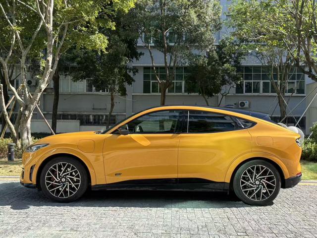 Pre-Owned Ford Mustang Mach-E 2024 GT Edition