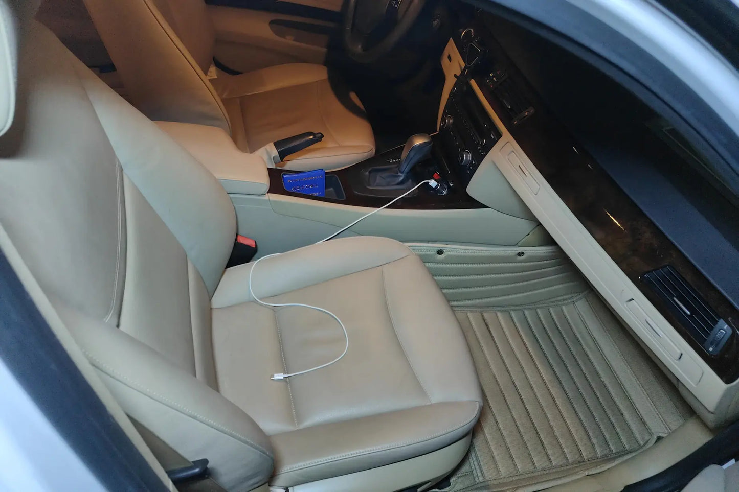 Certificated Used BMW 3 Series 2012 Model 320i Fashion Trim