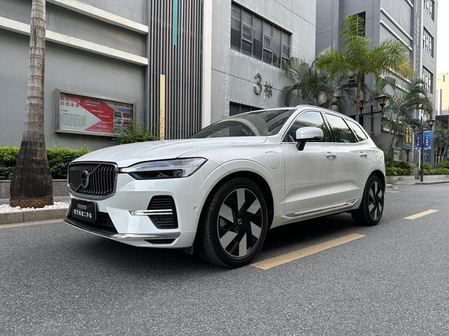 Certificated Pre-Owned Volvo XC60 PHEV 2025 T8 AWD Long Range Inscription Luxury Edition -u21603307