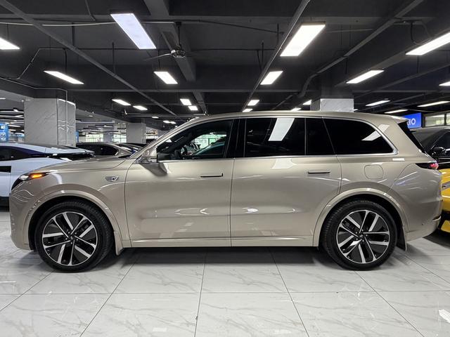 Certificated Pre-Owned Li Auto L9 2022 Max Edition -u21890313