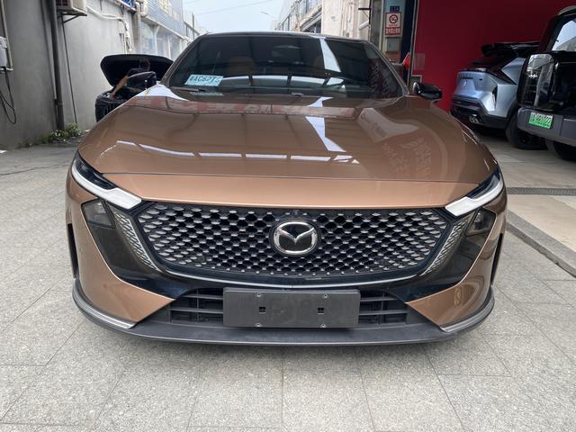 Pre-Owned Mazda EZ-6 2024 Model Extended-Range 200 Premium Version