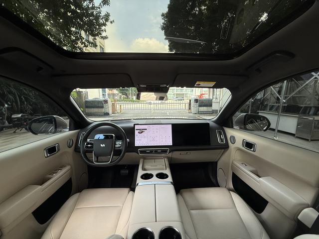 Certificated Pre-Owned Li Auto L8 2023 Pro Edition -u21066176