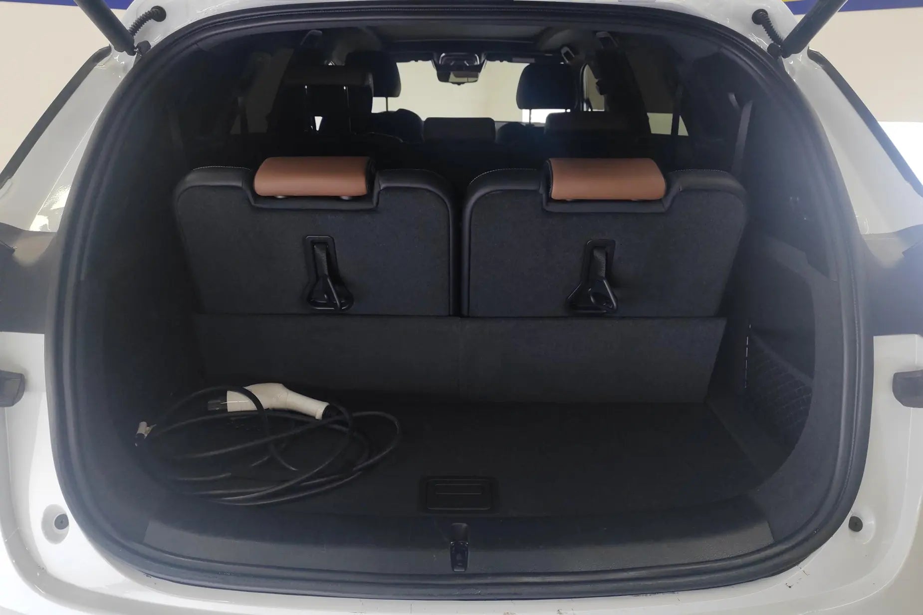 Certificated Pre-Owned BYD Tang DM 2023 DM-i Champion Edition 112KM Premium Version -u18802610