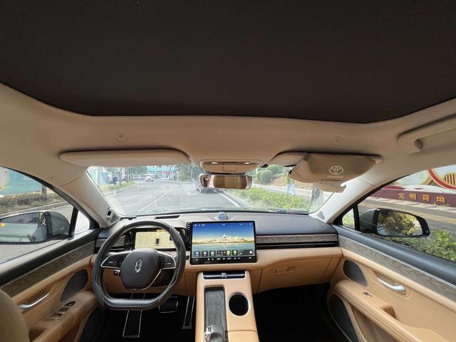 Pre-Owned AITO M5 2022 Extended-Range Four-Wheel Drive Performance Edition