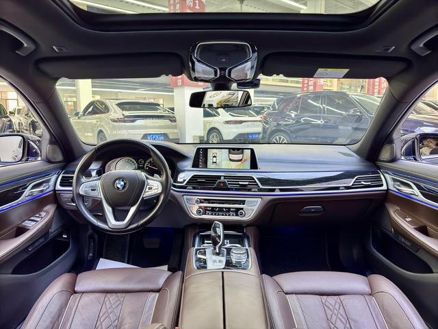 Certificated Used BMW 7 Series 2018 740Li Leading Edition M Sport Package - u22069222