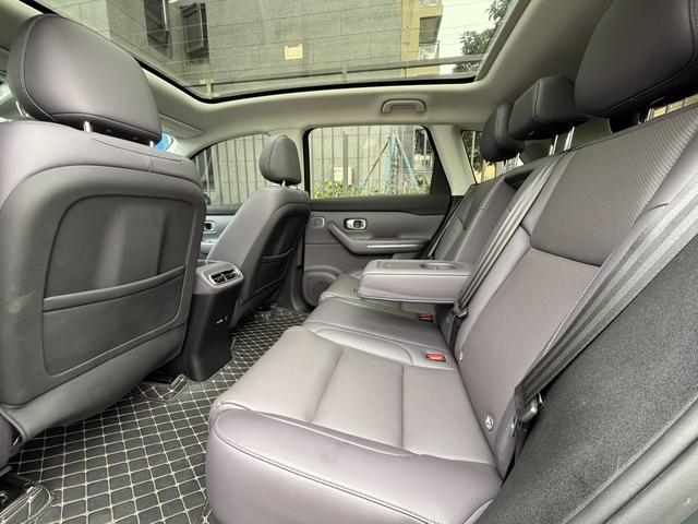 Certificated Pre-Owned Leapmotor C10 2024 Extended-Range 210 Lidar Edition -u21833775