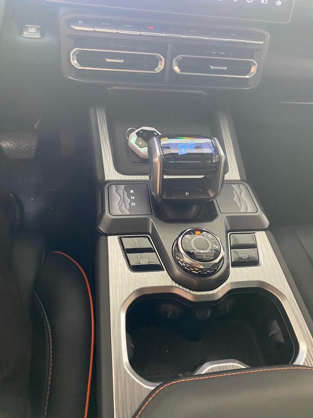 Certificated Pre-Owned Jetour Shanhai T1 2024 Two-Wheel Drive Version -u22057375