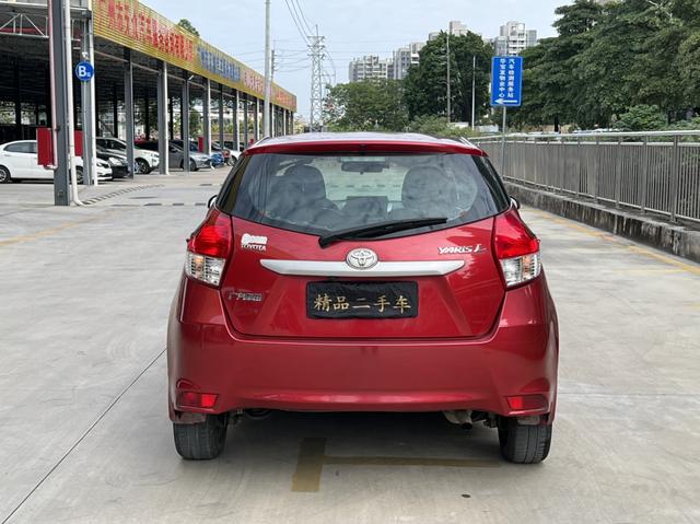 Certificated Pre-Owned GAC Toyota YARIS L致炫 2015 1.5E Automatic Glamour Edition 注：“致炫”没有官方英文对应，若要完全英文可直接音译为“Zhixuan”，即： Certificated Pre-Owned GAC Toyota YARIS L Zhixuan 2015 1.5E Automatic Glamour Edition - u22051162