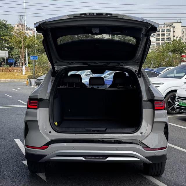 Pre-Owned SongPLUS EV 2025 Intelligent Driving Version 605KM Flagship Model