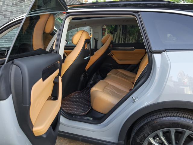 Pre-Owned Leapmotor C11 2024 Model Extended-Range 300 Premium Version