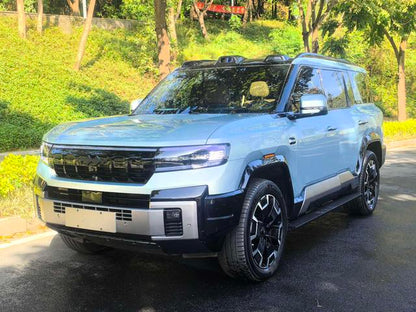 Certificated Pre-Owned Formula Leopard 8 2025 Brave and Wise Flagship Edition 7-Seater -u22105093