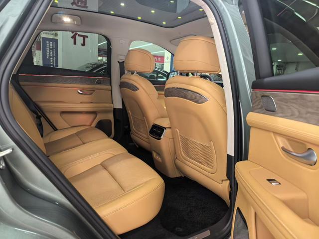 Pre - Owned 2022 AITO M5 Extended - Range Rear - Wheel Drive Standard Edition